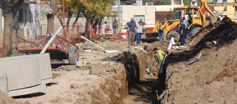 Obras de cloacas y agua potable en el Butaló Paradas 58 Millones