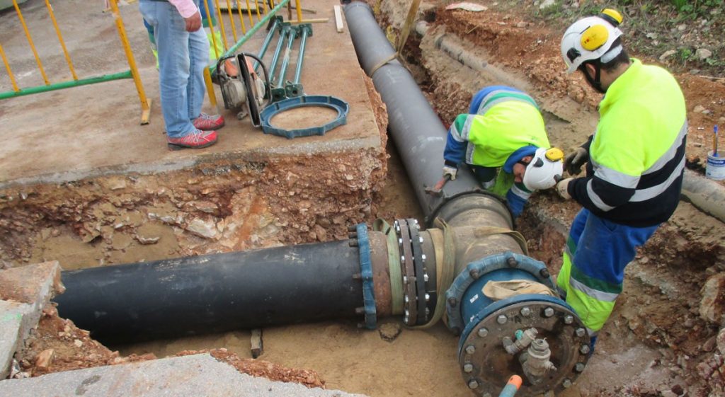 Rio Gallegos Construcción De Red De Agua Potable En Barrio 250