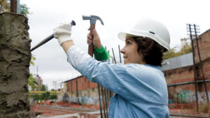 Cada vez más mujeres y diversidades en la obra pública