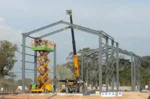 Obras de saneamiento del basural y la construcción del centro ambiental de Luján.