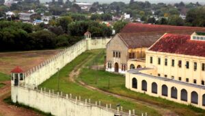 Obras de provisión de agua para los 2.700 reclusos en la cárcel de Coronda