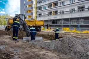 Millonaria diferencia entre Caputo y las mayores empresas de obra pública del país