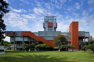 TRASLADO DEL SERVICIO DE DIÁLISIS EN EL HOSPITAL GENERAL DE AGUDOS CARLOS G. DURAND