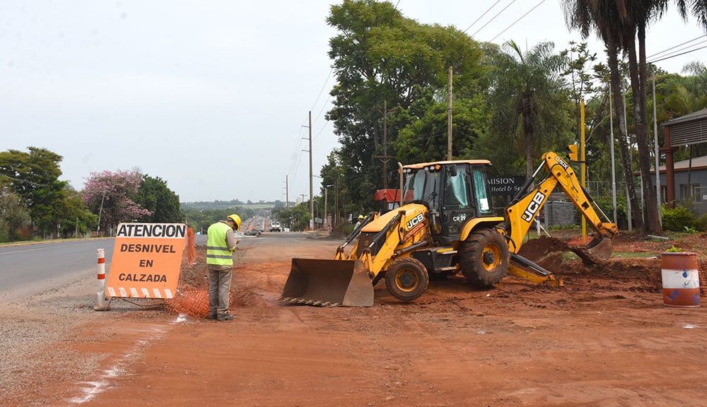 noticiaspuertosantacruz.com.ar - Imagen extraida de: https://www.construar.com.ar/2024/12/misiones-repaso-con-nacion-el-estado-de-las-obras-que-se-ejecutan-en-la-provincia-tras-el-freno-al-aporte-de-fondos/