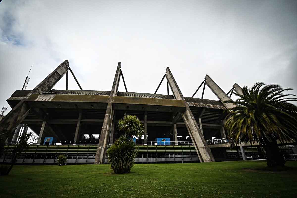 noticiaspuertosantacruz.com.ar - Imagen extraida de: https://www.construar.com.ar/2025/02/licitacion-para-la-concesion-del-minella-y-el-polideportivo/