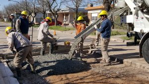 Pavimentación y obras complementarias Av. Peñaloza