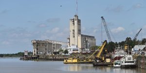 Debate sobre el dragado del puerto de Santa Fe: costos, concesiones y futuro de la hidrovía