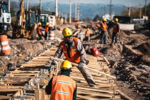 EERR plantea la necesidad de fortalecer la obra pública y el desarrollo de infraestructura